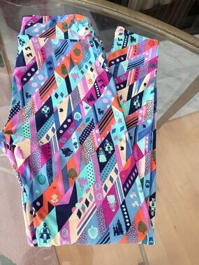 Disney Princess Collection. Snow White Lularoe leggings. OS NWOT